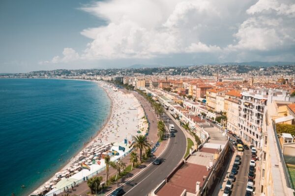 Trop cher, trop touristique ? Démêlons les idées reçues sur l’immobilier à Nice !