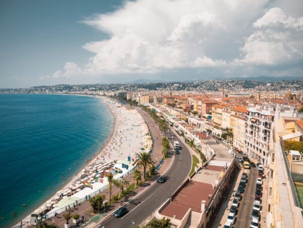 Trop cher, trop touristique ? Démêlons les idées reçues sur l’immobilier à Nice !