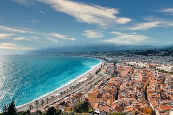 Zoom sur le marché immobilier de Nice et les agences locales